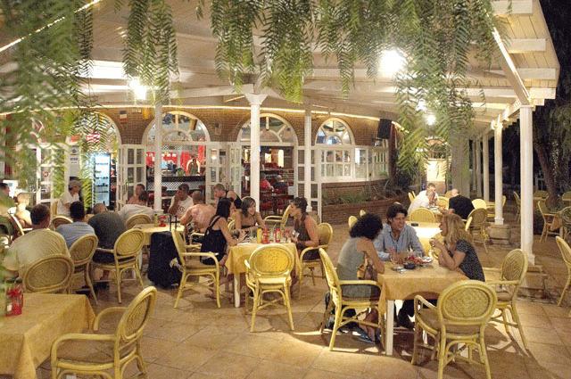 The Palm Star Ibiza - Adults Only Apartamento Sant Antoni de Portmany Restaurante foto
